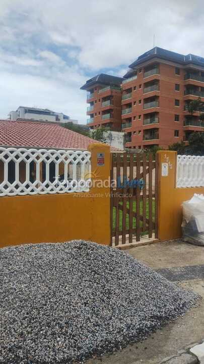 Casa para aluguel de temporada em Caraguatatuba (Martim de Sá)