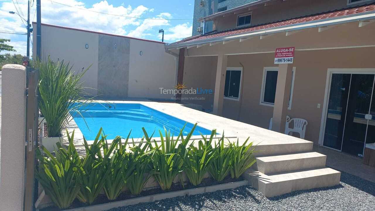 House for vacation rental in São Francisco do Sul (Enseada)