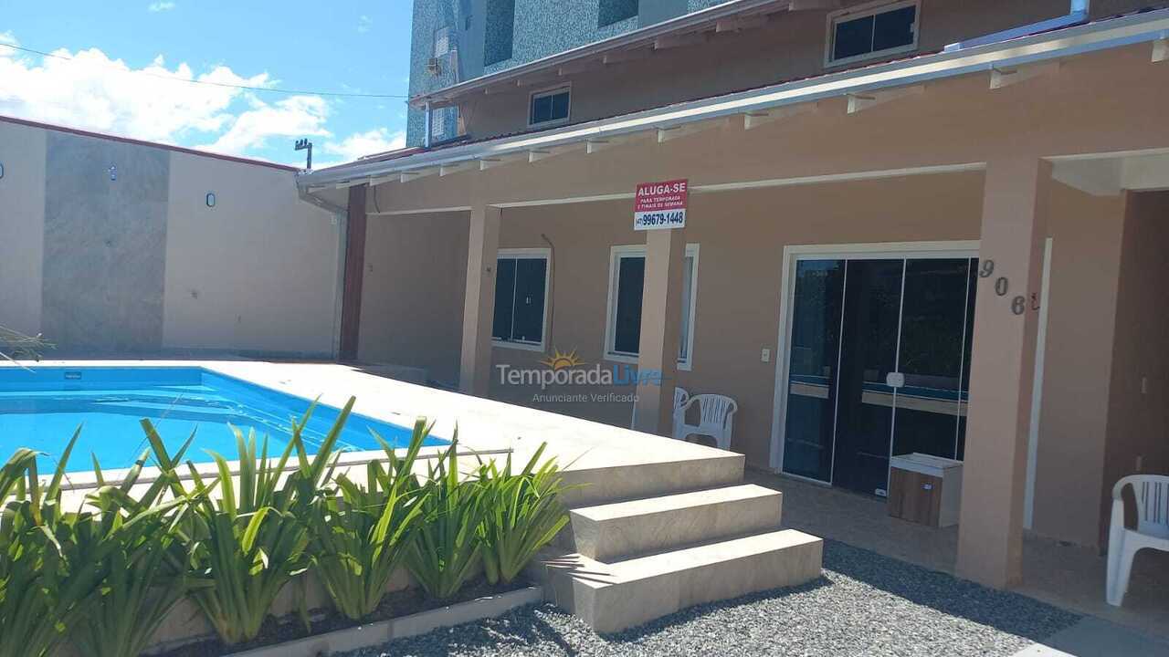 House for vacation rental in São Francisco do Sul (Enseada)