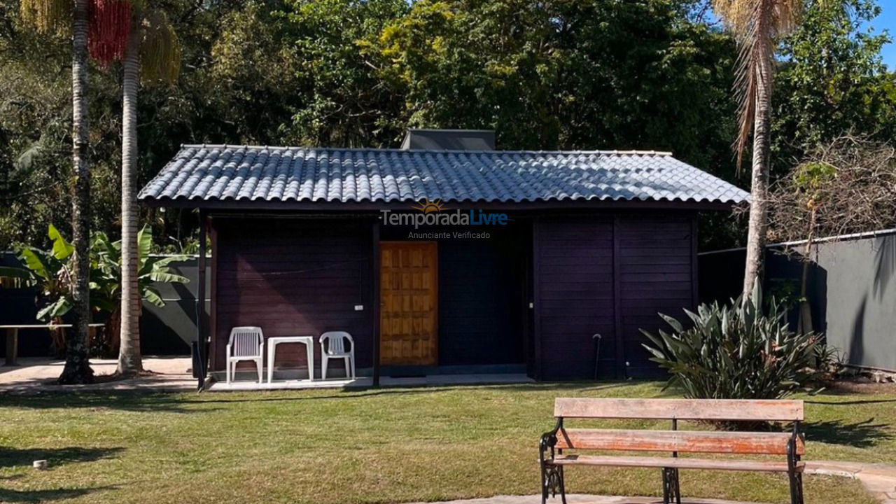 Casa para aluguel de temporada em Porto Belo (Centro)