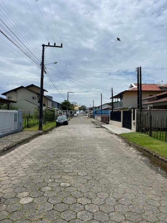 Casa para aluguel de temporada em São Francisco do Sul (Prainha)