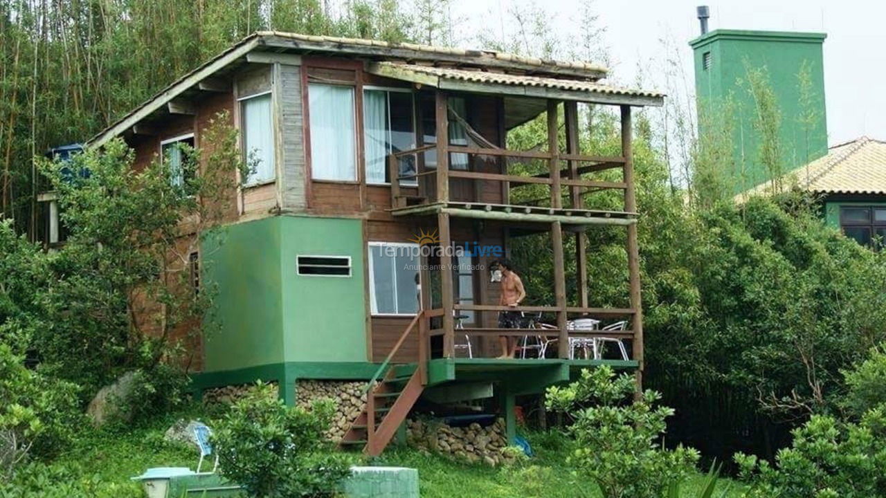 Casa para alquiler de vacaciones em Garopaba (Praia do Silveira)