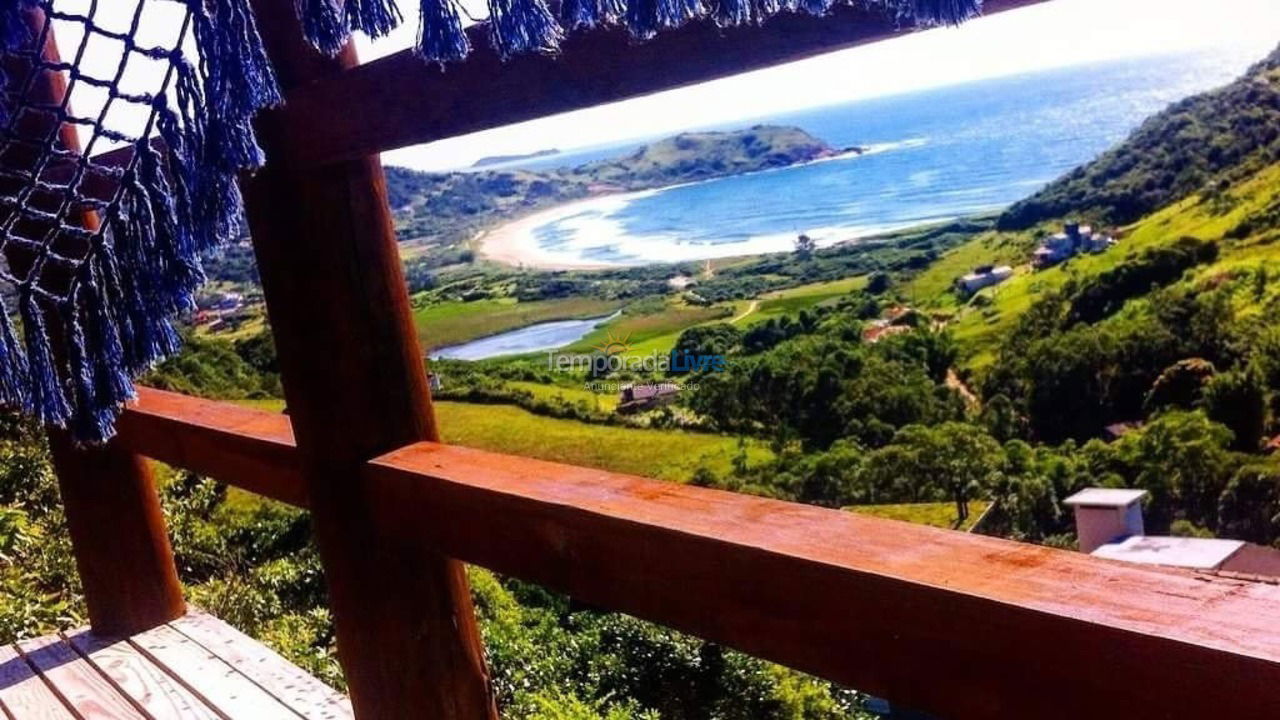 Casa para alquiler de vacaciones em Garopaba (Praia do Silveira)