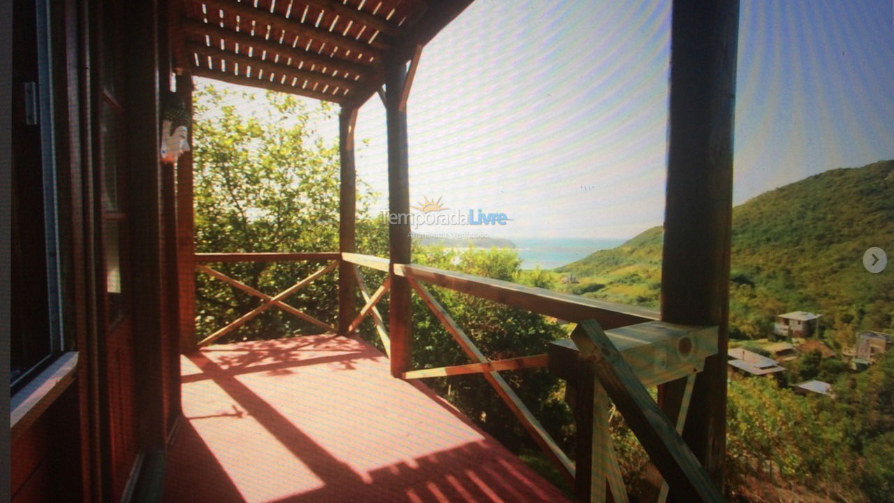 Casa para alquiler de vacaciones em Garopaba (Praia do Silveira)