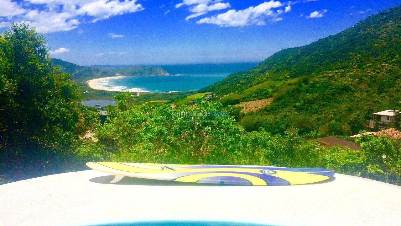 Casa para alquiler de vacaciones em Garopaba (Praia do Silveira)