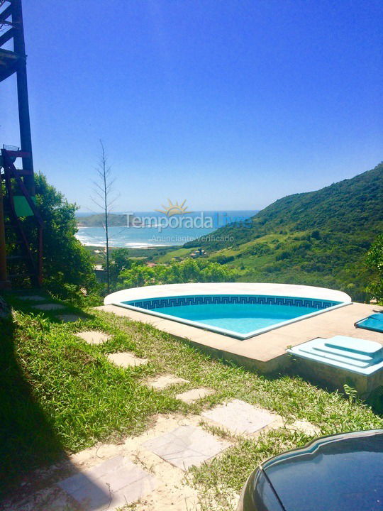 Casa para alquiler de vacaciones em Garopaba (Praia do Silveira)