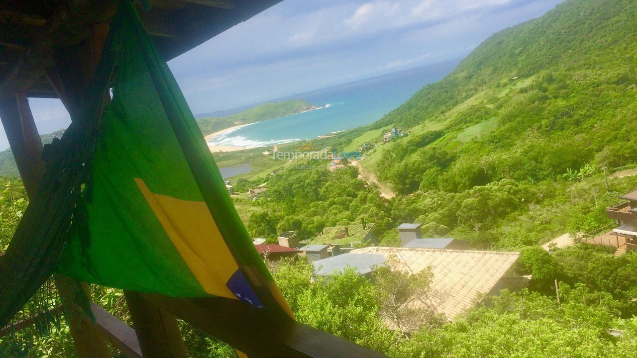 Casa para alquiler de vacaciones em Garopaba (Praia do Silveira)