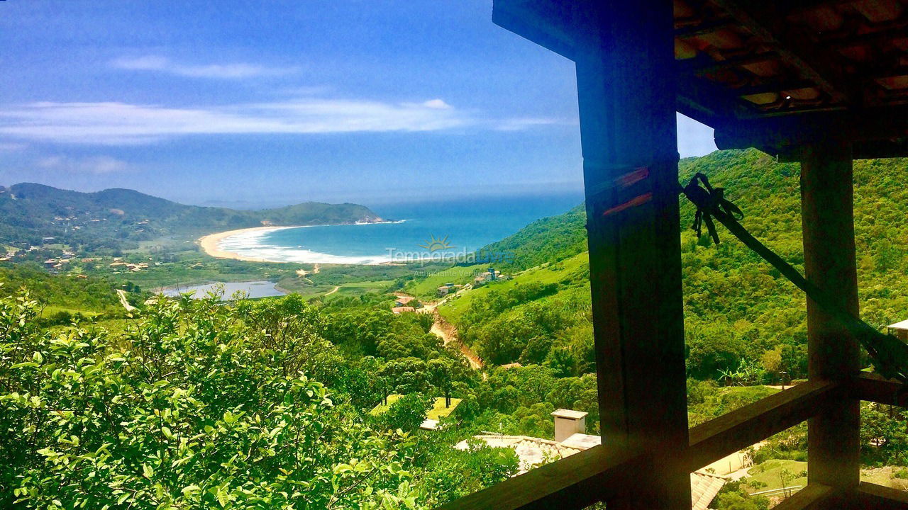 Casa para alquiler de vacaciones em Garopaba (Praia do Silveira)