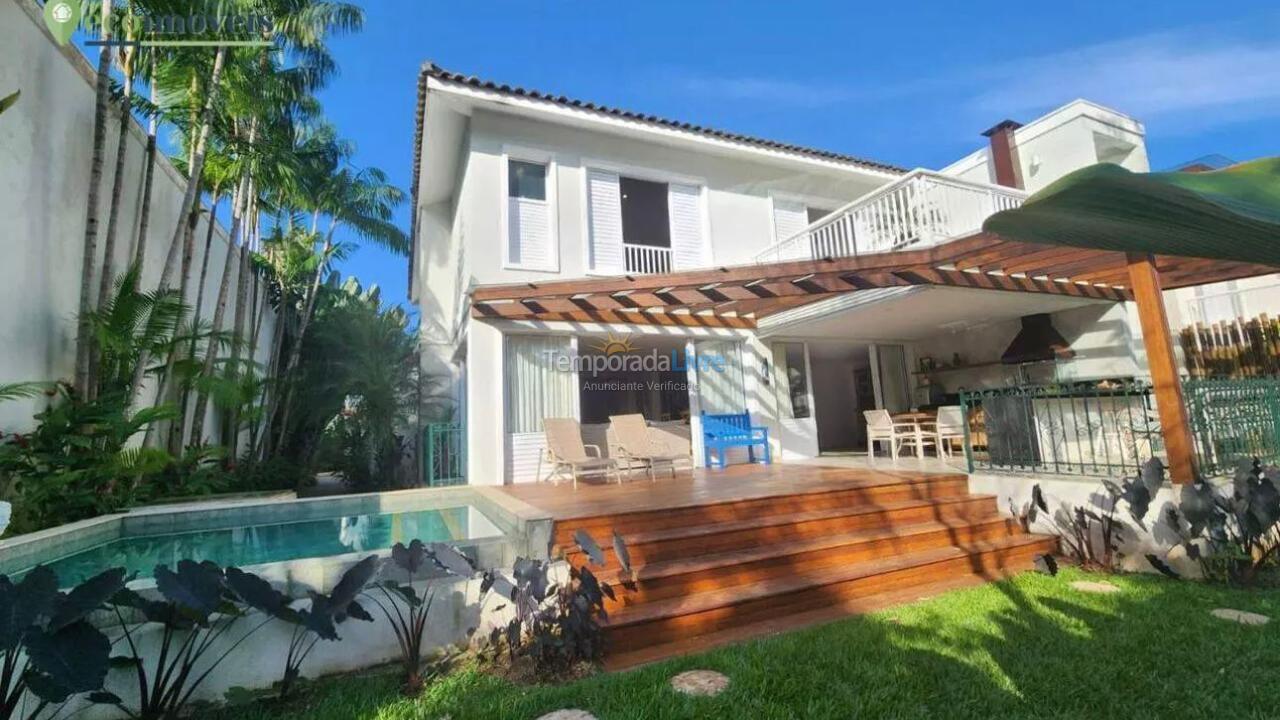 Casa para alquiler de vacaciones em São Sebastião (Juquehy)