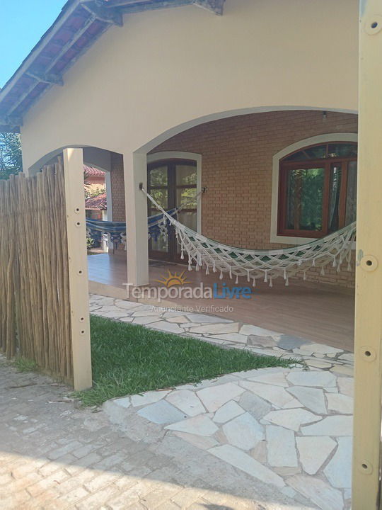 Casa para alquiler de vacaciones em Ubatuba (Praia da Fortaleza)