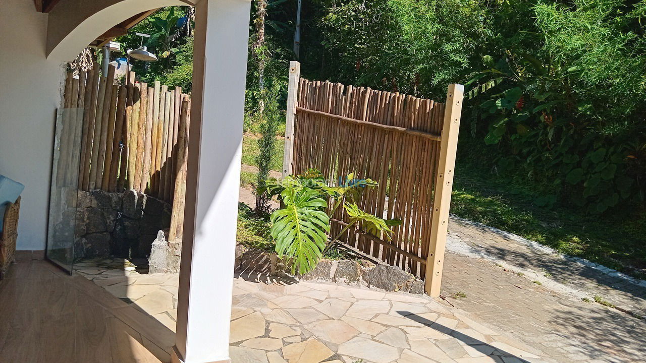Casa para alquiler de vacaciones em Ubatuba (Praia da Fortaleza)