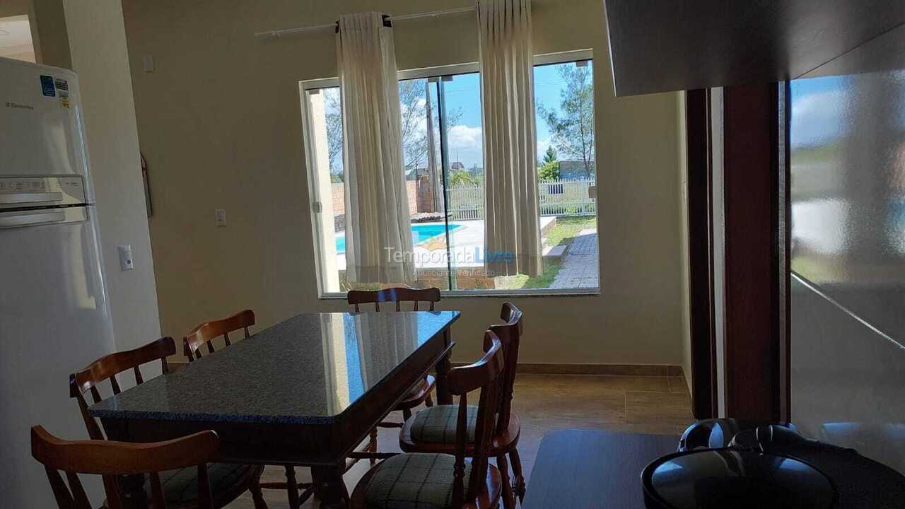 Casa para aluguel de temporada em Balneário Gaivota (Condominio Lagoa Cortada)