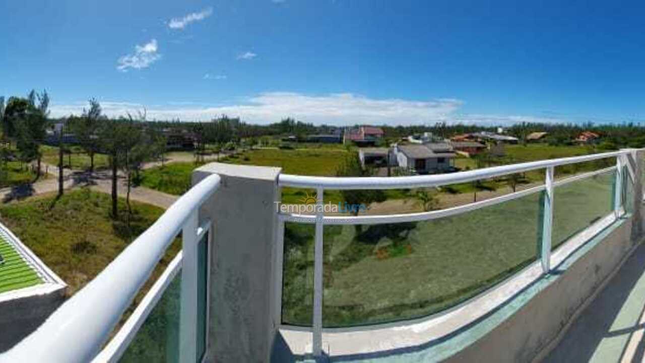 Casa para aluguel de temporada em Balneário Gaivota (Condominio Lagoa Cortada)