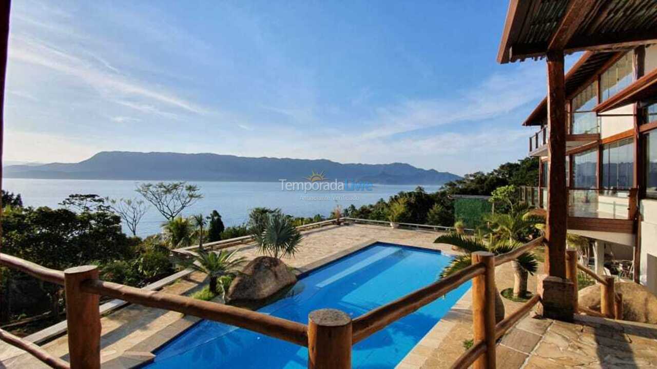 House for vacation rental in Ilhabela (Ponta da Sela)