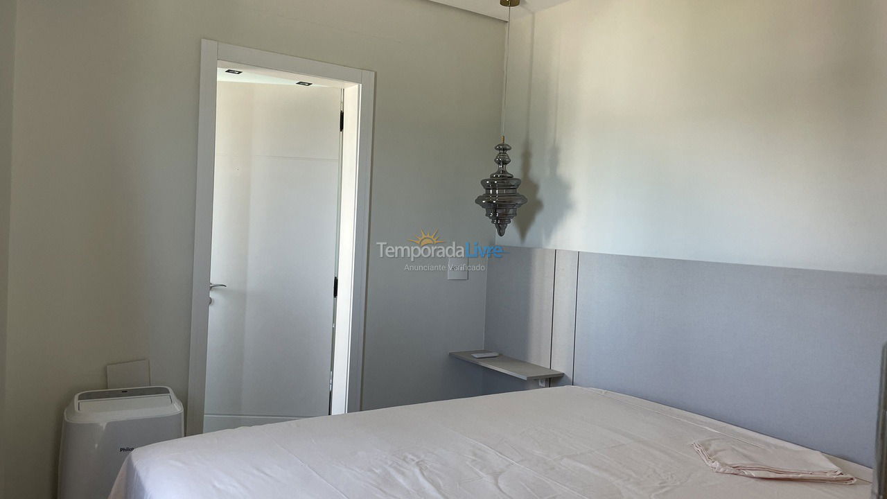 Apartamento para alquiler de vacaciones em Itapema (Meia Praia)