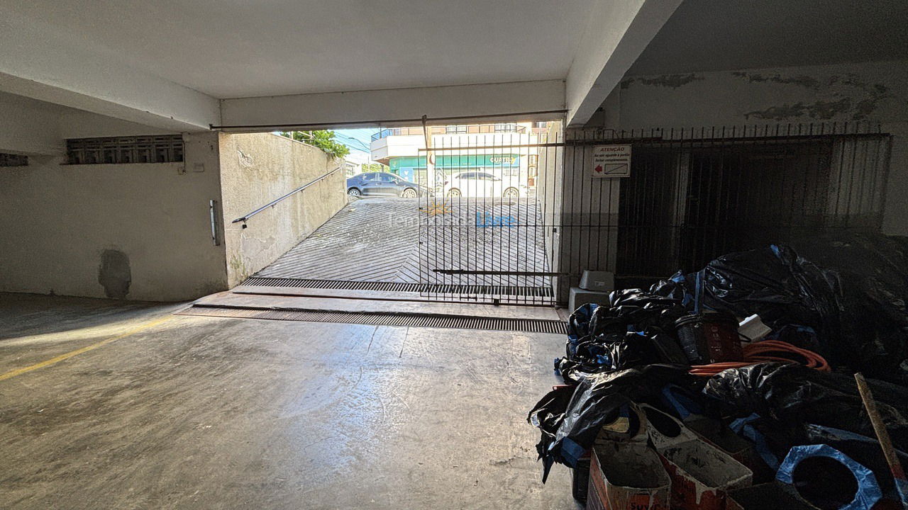 Apartamento para aluguel de temporada em Bombinhas (Praia de Bombas)