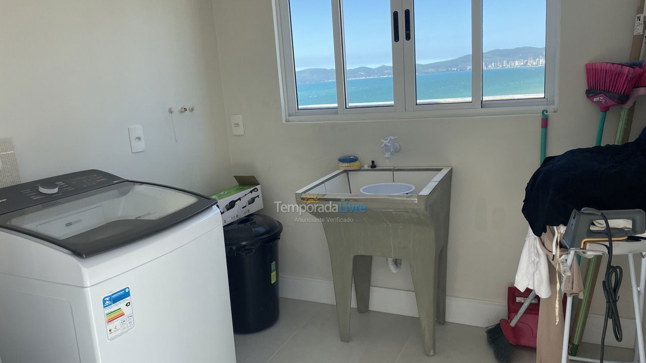 Apartamento para aluguel de temporada em Itapema (Meia Praia)