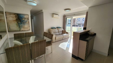 Apartment, located 200 meters from the sea in Praia de Bombas.