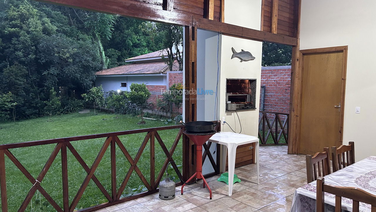 House for vacation rental in Itaara (Parque Serrano 1)