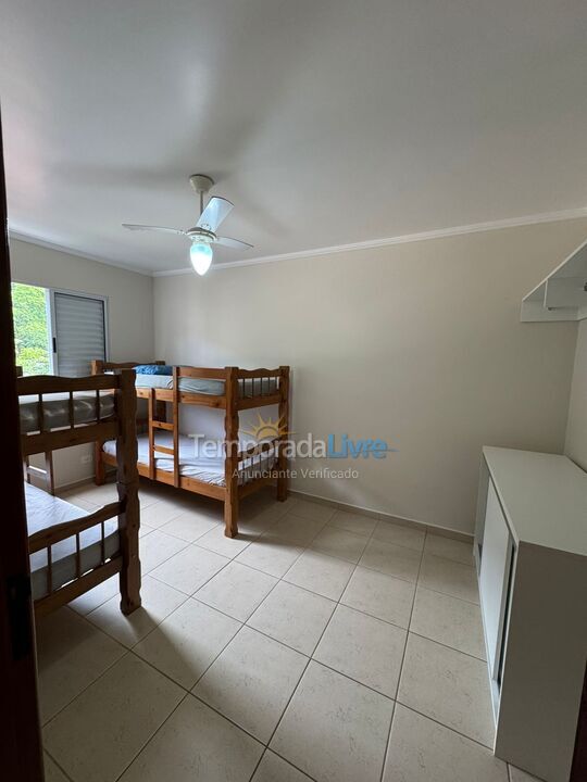 Apartamento para aluguel de temporada em Ubatuba (Praia Grande)