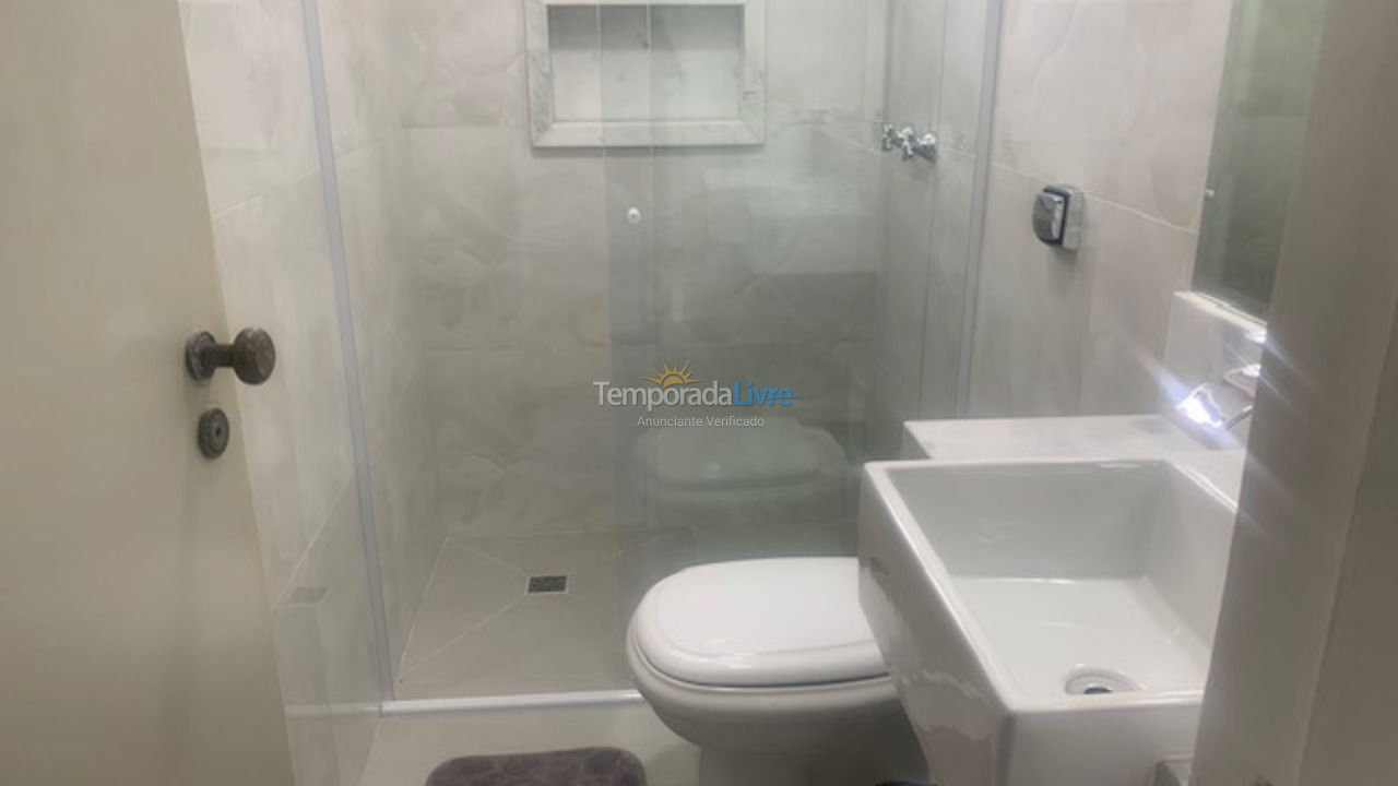 Apartment for vacation rental in Guarujá (Pitangueiras)