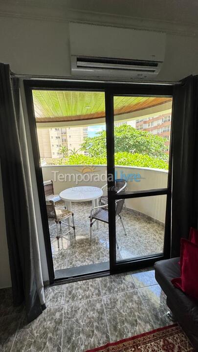 Apartamento para aluguel de temporada em Guarujá (Pitangueiras)