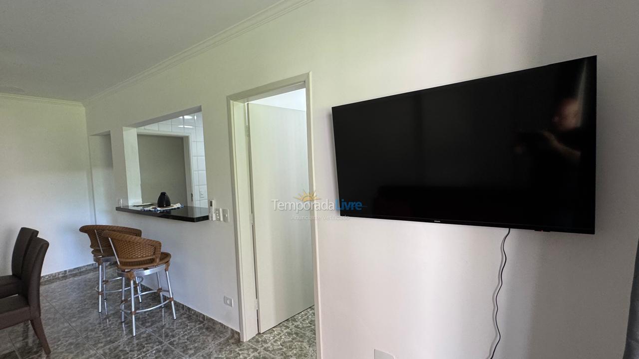 Apartamento para aluguel de temporada em Guarujá (Pitangueiras)