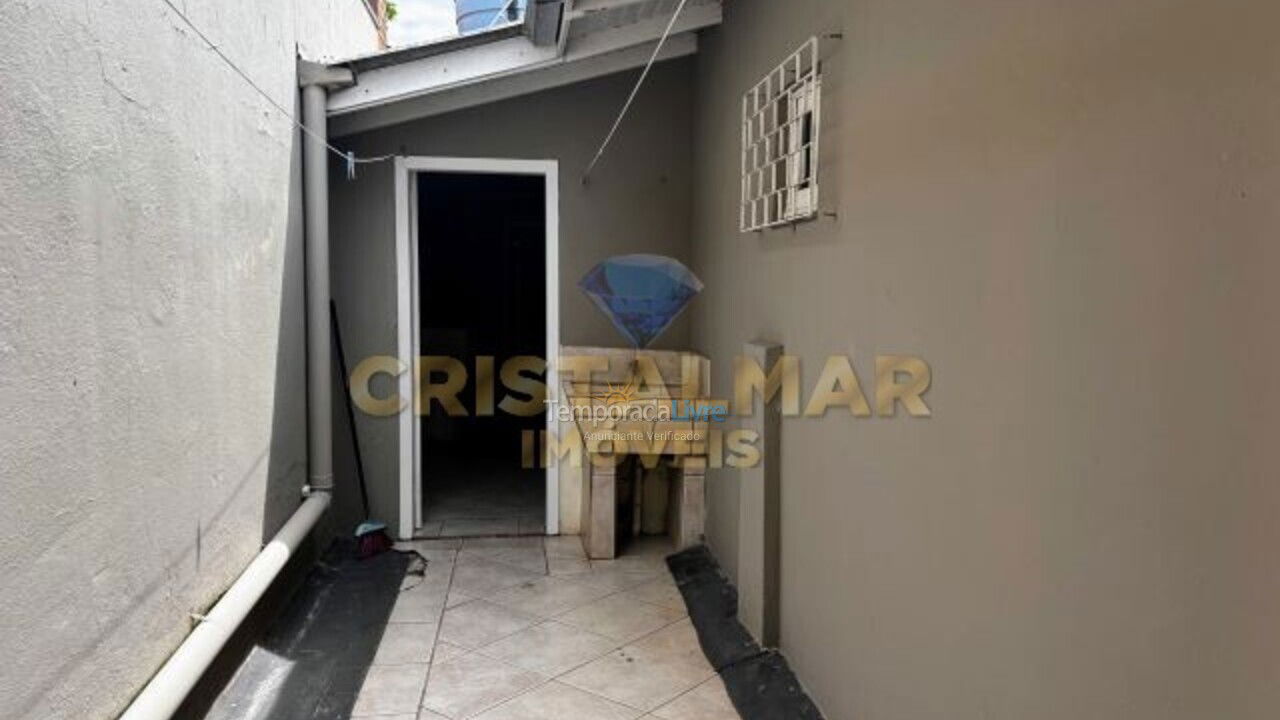 Casa para aluguel de temporada em Bombinhas (Canto Grande)