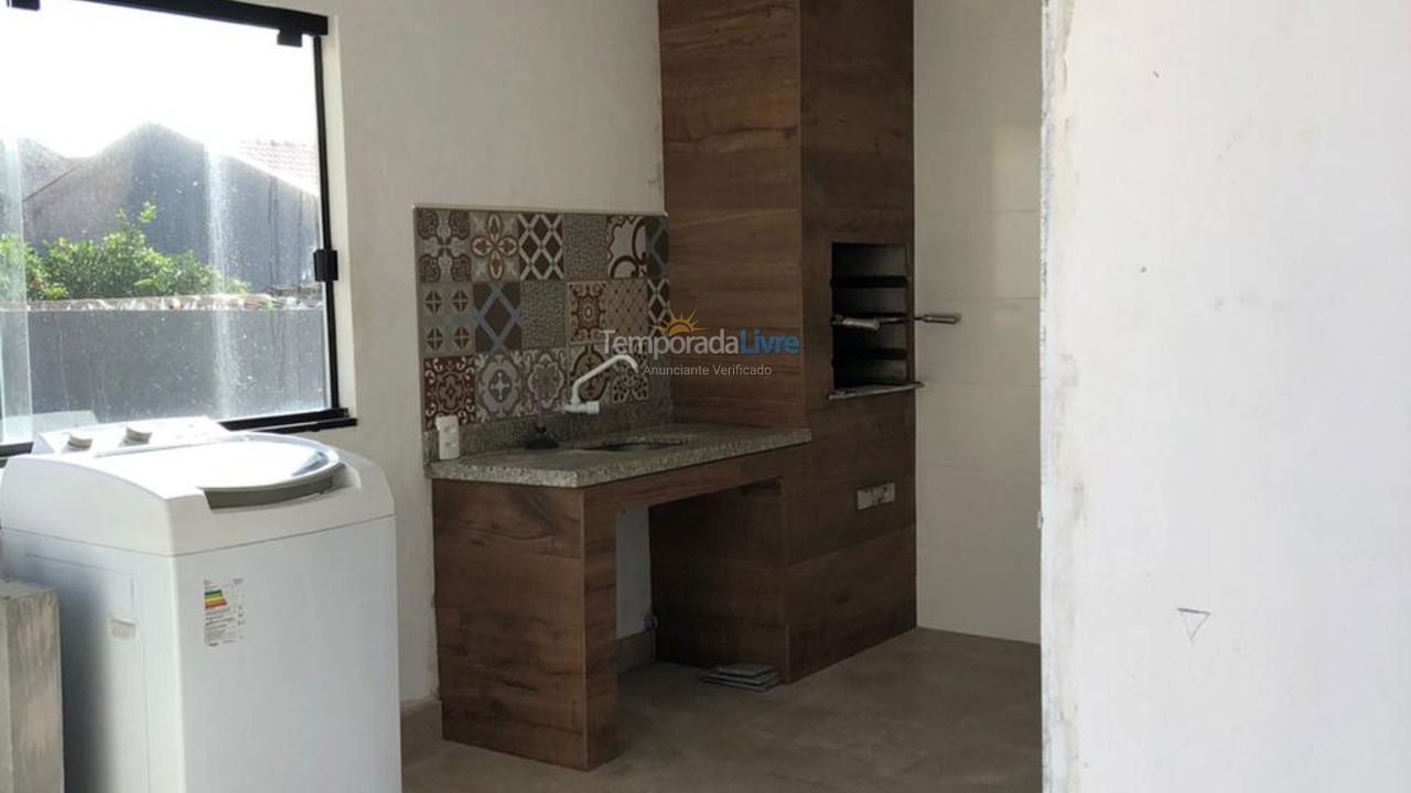 Apartment for vacation rental in São Francisco do Sul (Prainha)