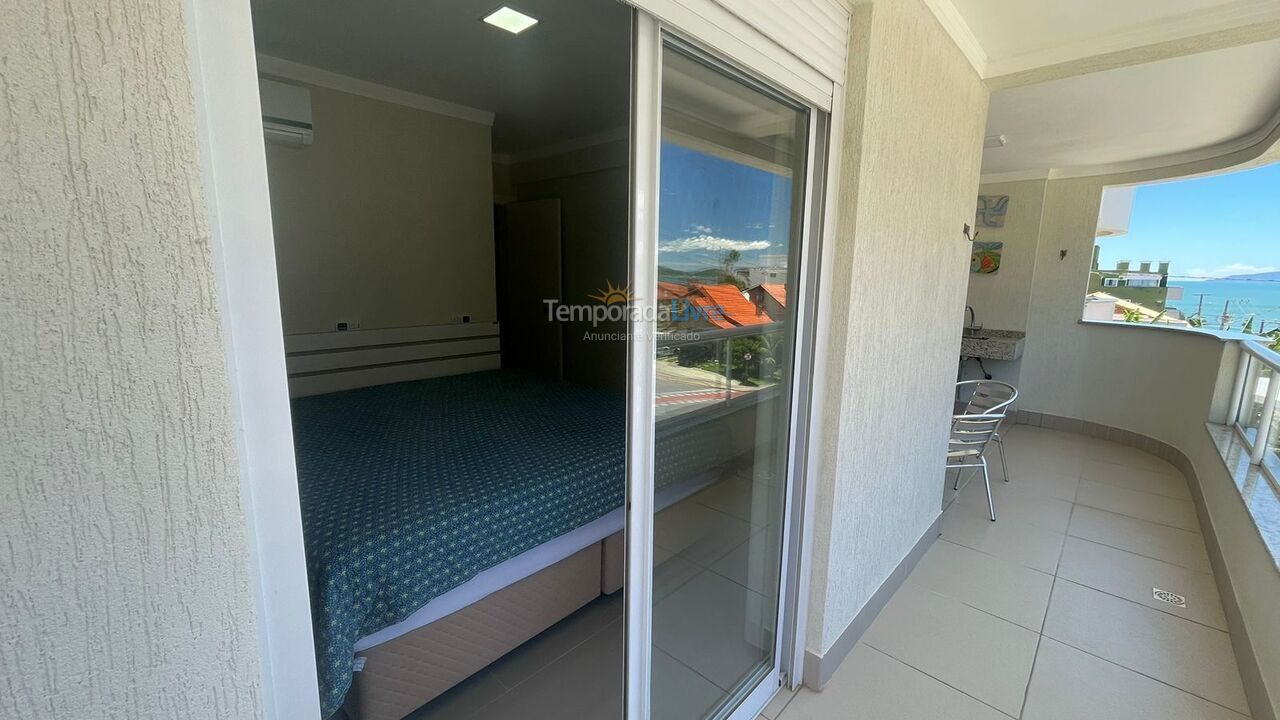 Apartamento para aluguel de temporada em Bombinhas (Praia de Quatro Ilhas)