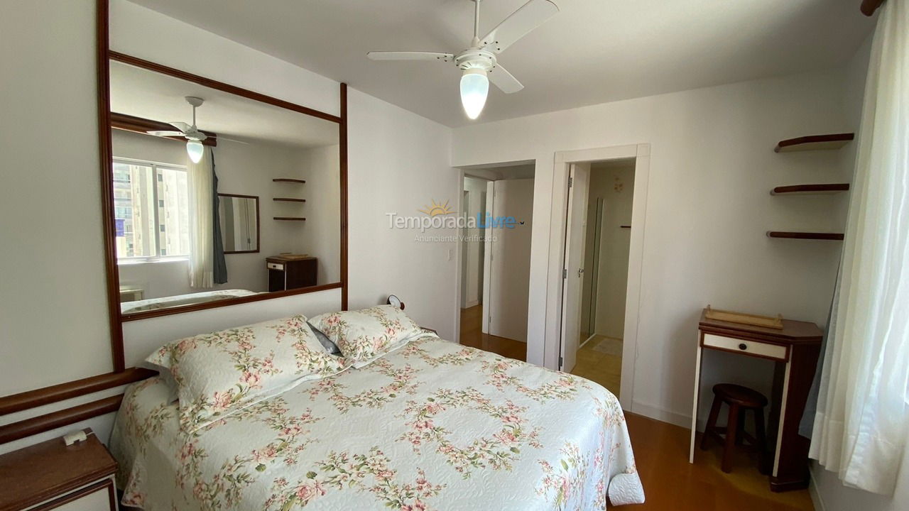 Apartamento para aluguel de temporada em Balneário Camboriú (Praia Central)