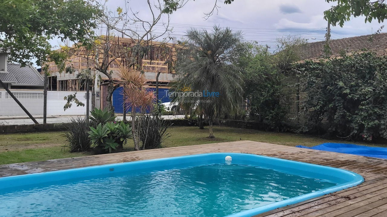 Casa para alquiler de vacaciones em Bombinhas (Mariscal)