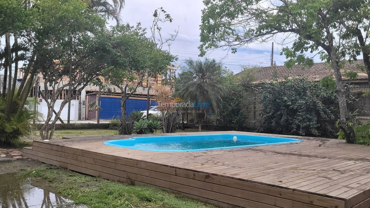 Casa para alquiler de vacaciones em Bombinhas (Mariscal)