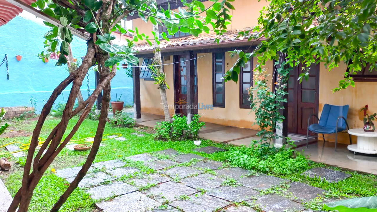 Casa para alquiler de vacaciones em Ilhabela (água Branca)