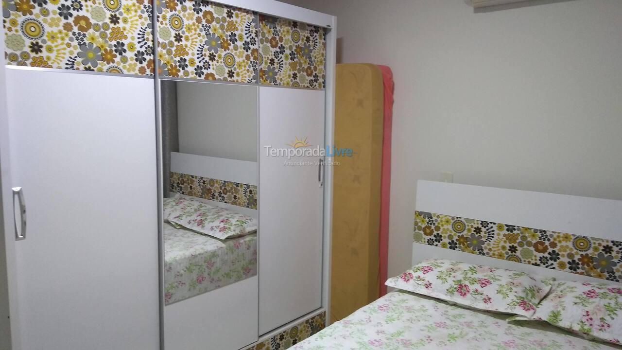 Apartamento para alquiler de vacaciones em Bombinhas (Praia de Bombas)