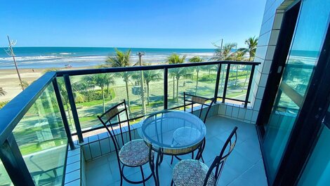 BM103 - Beachfront Apartment | 3 Bedrooms | Pool and Games Room