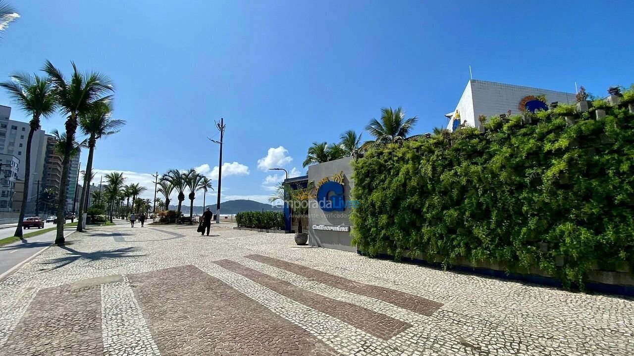 Chácara / sítio para aluguel de temporada em Praia Grande (Guilhermina)