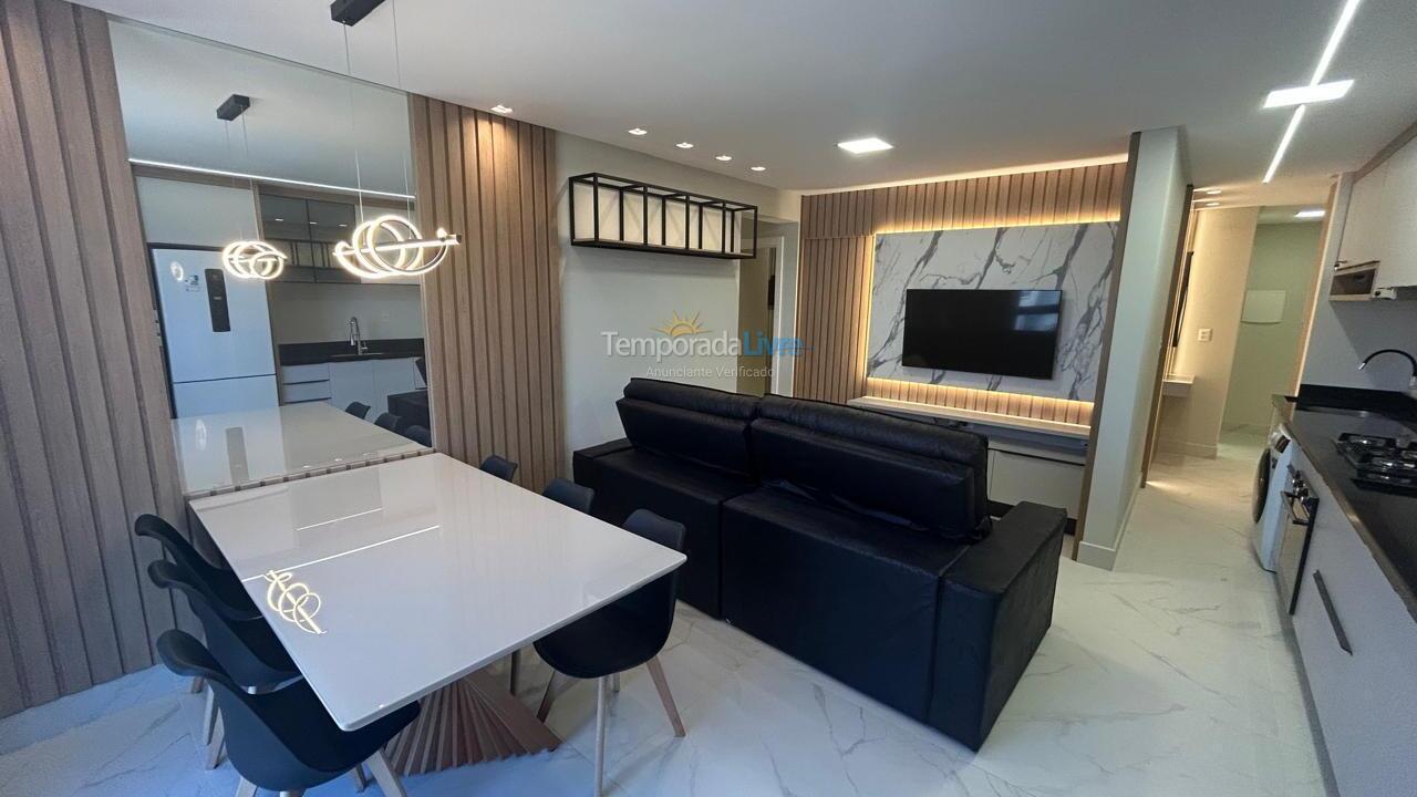 Apartamento para alquiler de vacaciones em Bombinhas (Praia de Bombas)