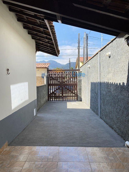 Casa para aluguel de temporada em Ubatuba (Maranduba)