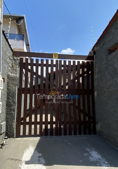 Casa para aluguel de temporada em Ubatuba (Maranduba)