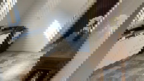 Praia Grande great location, close to the beach, bike path, boardwalk