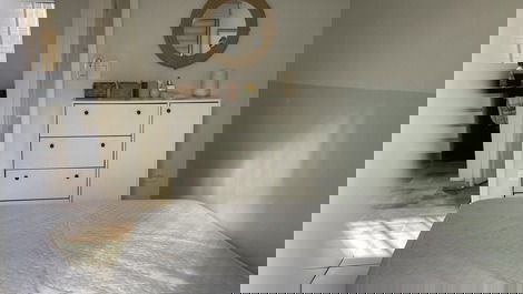 Praia Grande great location, close to the beach, bike path, boardwalk