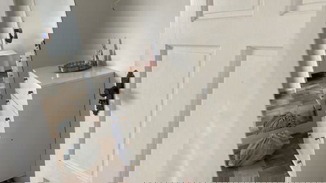 Praia Grande great location, close to the beach, bike path, boardwalk