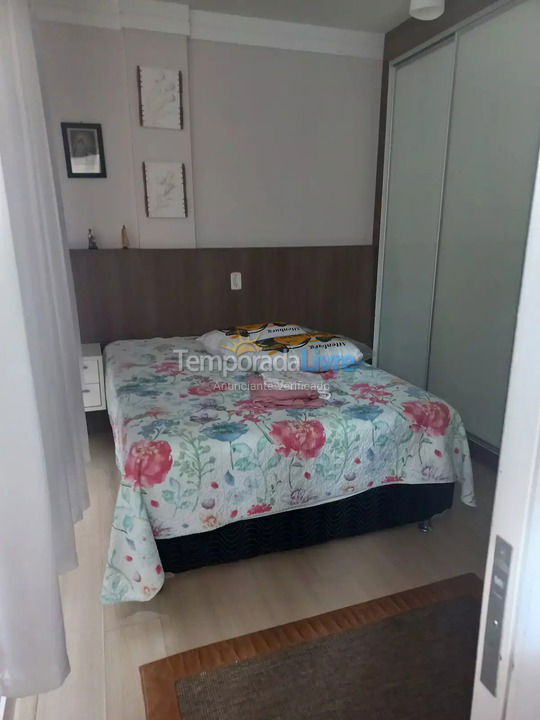 Apartamento para aluguel de temporada em Balneário Camboriú (Barra Sul)