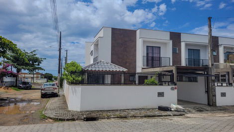 Casa para alugar em São Francisco do Sul - Ubatuba