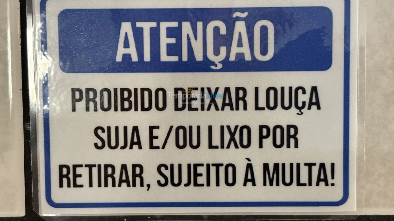 Apartamento para aluguel de temporada em Itapema (Meia Praia)