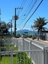 Apartamento com vista mar em Quatro Ilhas - Bombinhas