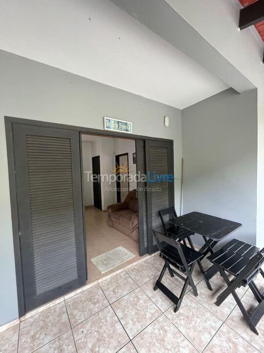 Apartment for vacation rental in São Francisco do Sul (Prainha)