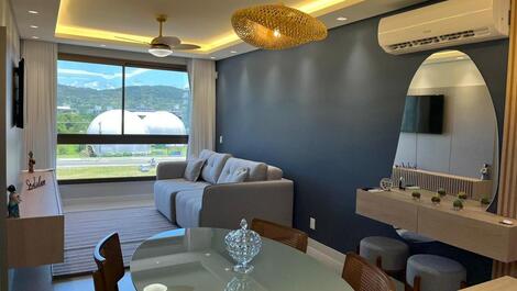 Apartamento para temporada em Jurerê Internacional.