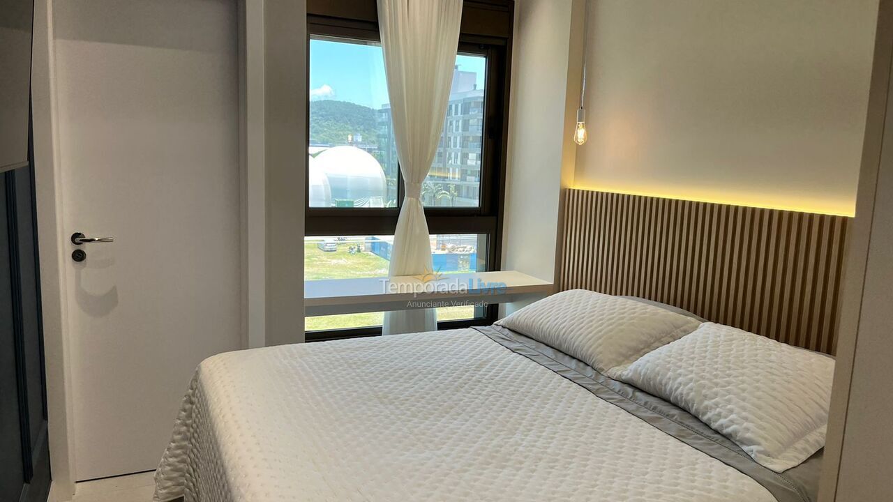 Apartamento para aluguel de temporada em Florianopolis (Jurerê Internacional)